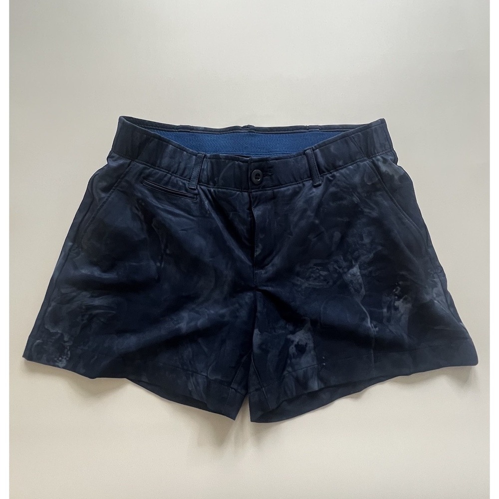 Under Armour HeatGear Golf Shorts Women's Size 2 Navy Blue Fitted Stretch
